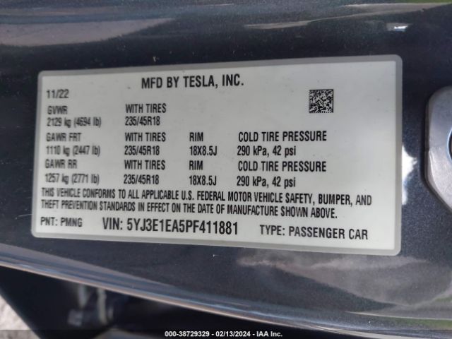 Photo 8 VIN: 5YJ3E1EA5PF411881 - TESLA MODEL 3 