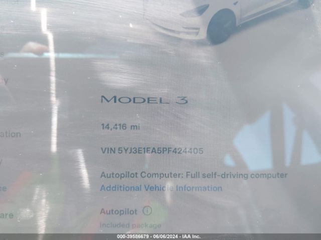 Photo 6 VIN: 5YJ3E1EA5PF424405 - TESLA MODEL 3 