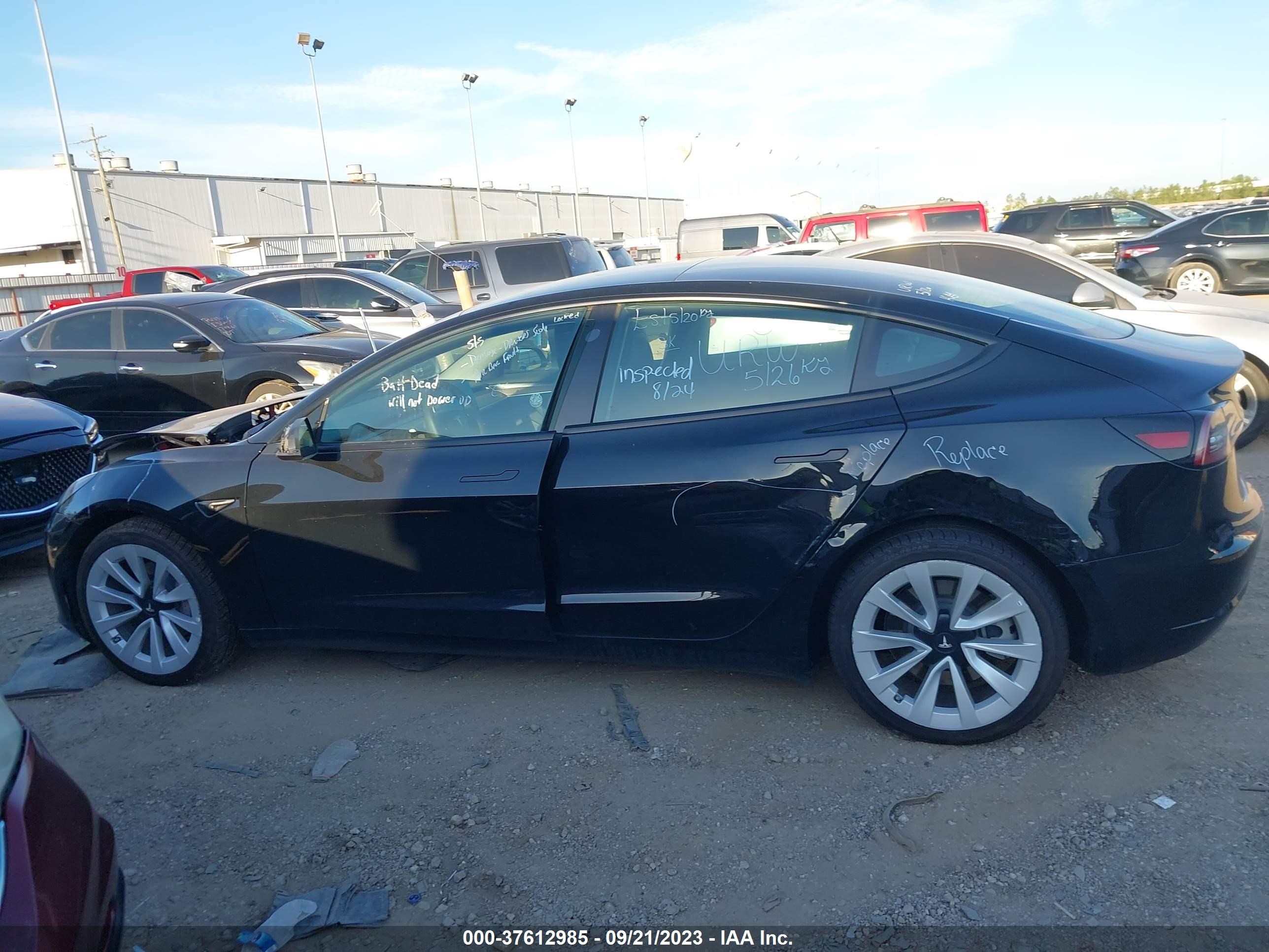 Photo 12 VIN: 5YJ3E1EA5PF435341 - TESLA MODEL 3 