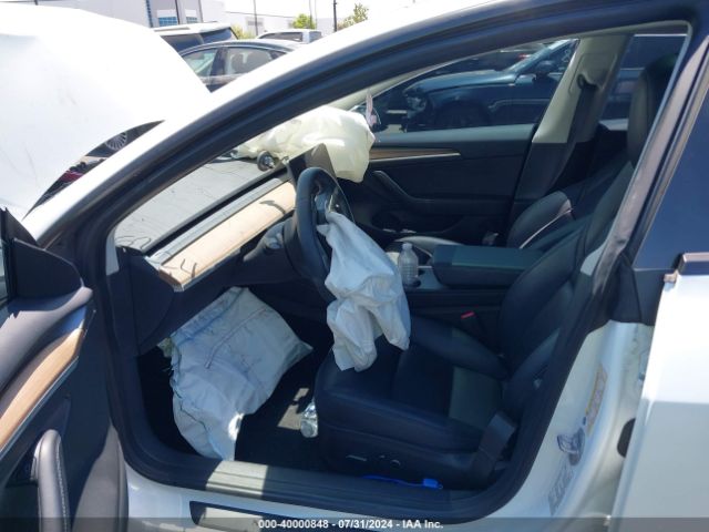 Photo 4 VIN: 5YJ3E1EA5PF479212 - TESLA MODEL 3 