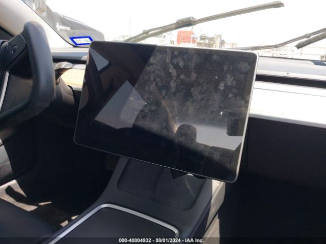 Photo 6 VIN: 5YJ3E1EA5PF486273 - TESLA MODEL 3 