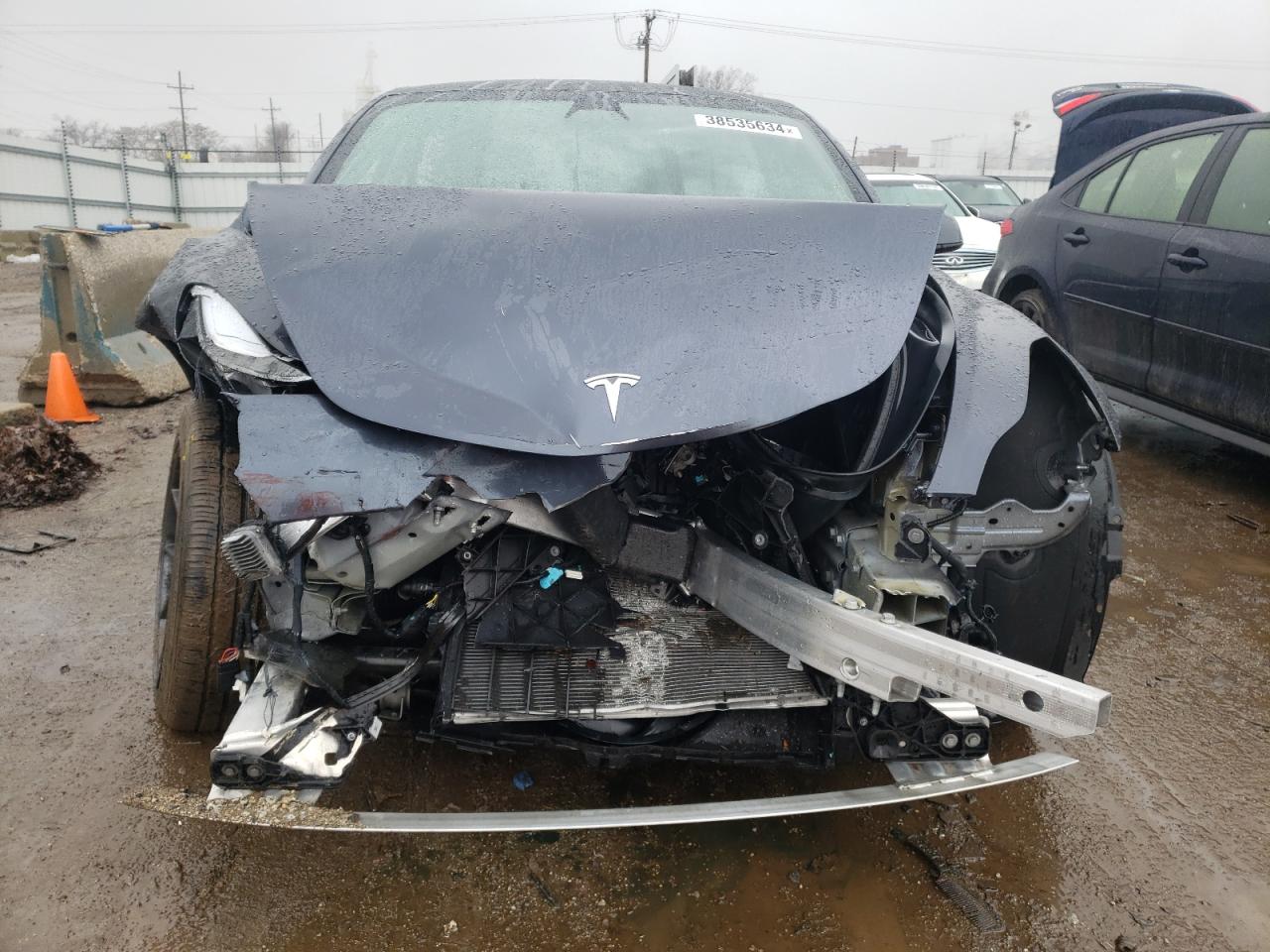 Photo 4 VIN: 5YJ3E1EA5PF486466 - TESLA MODEL 3 