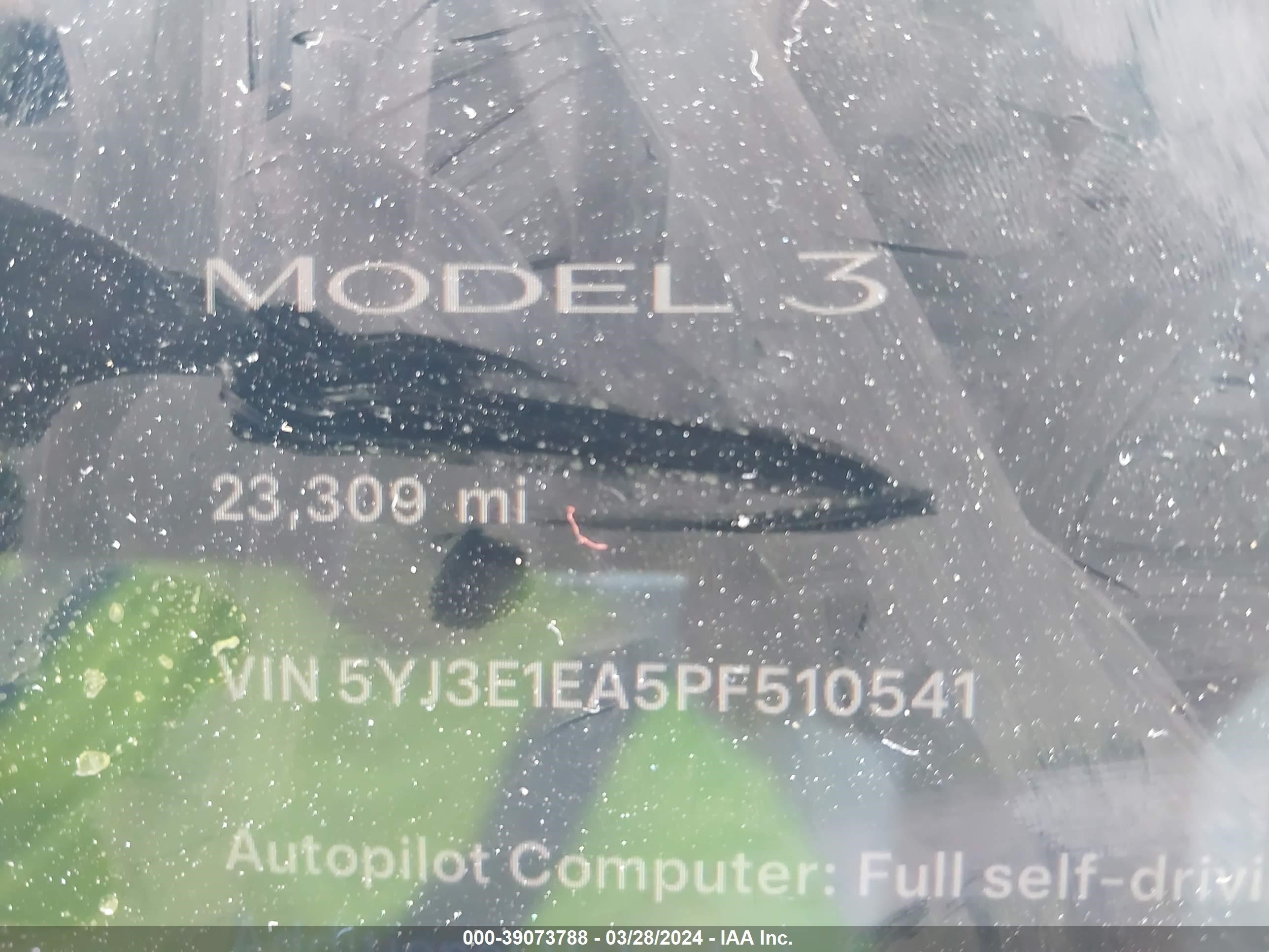 Photo 13 VIN: 5YJ3E1EA5PF510541 - TESLA MODEL 3 