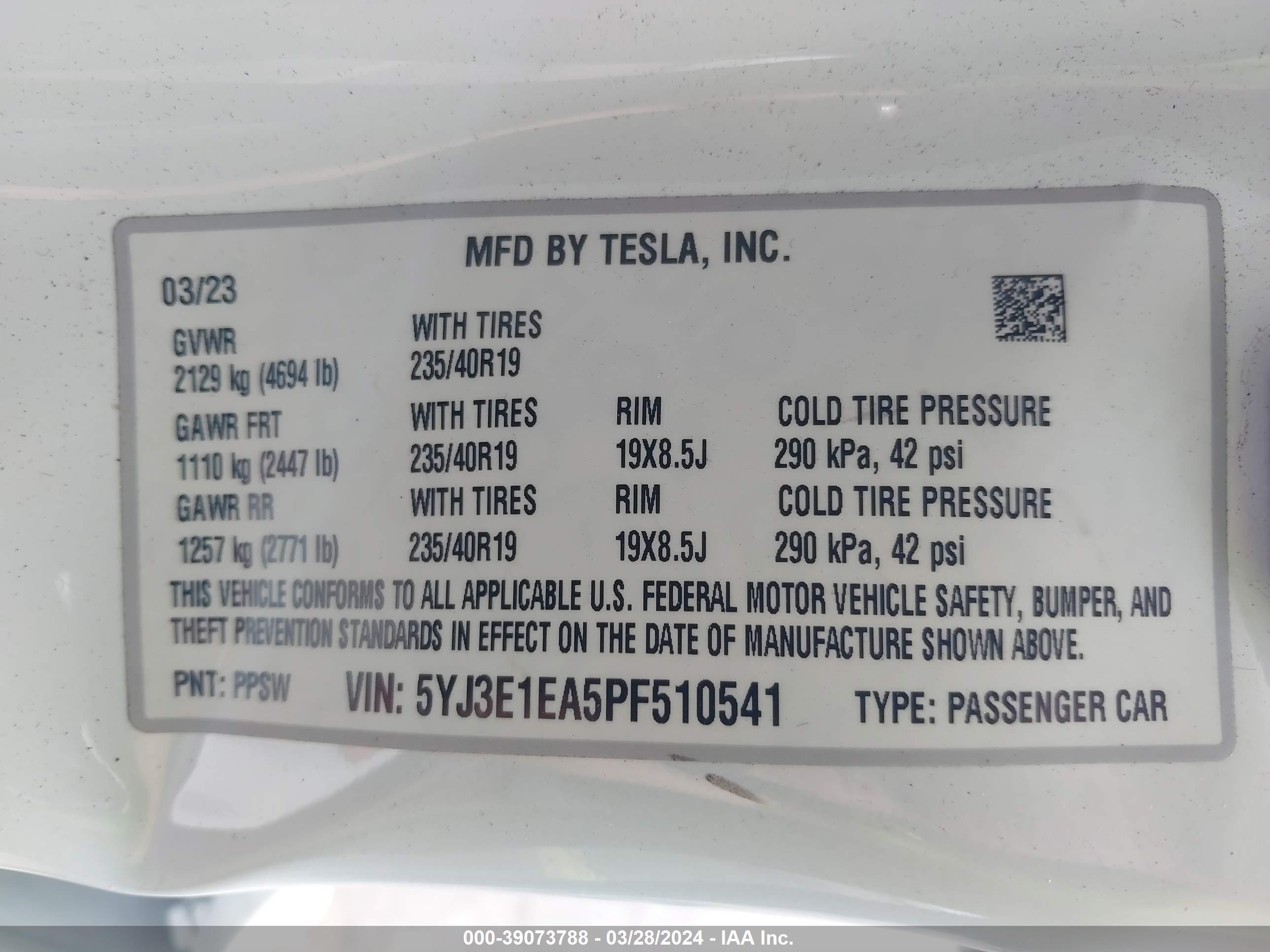 Photo 8 VIN: 5YJ3E1EA5PF510541 - TESLA MODEL 3 