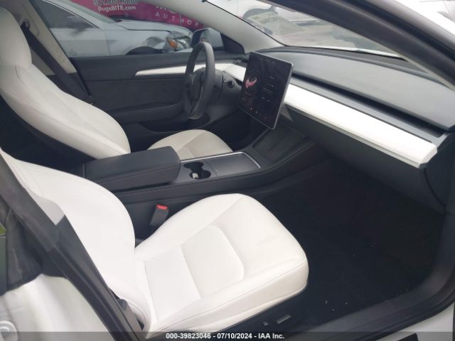 Photo 4 VIN: 5YJ3E1EA5PF552868 - TESLA MODEL 3 