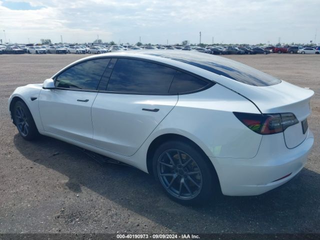 Photo 2 VIN: 5YJ3E1EA5PF566897 - TESLA MODEL 3 