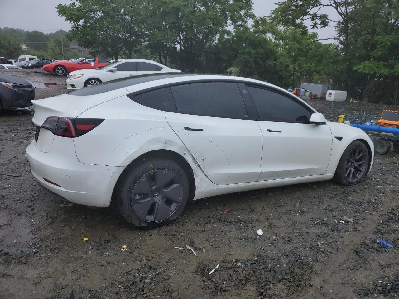 Photo 2 VIN: 5YJ3E1EA5PF609845 - TESLA MODEL 3 