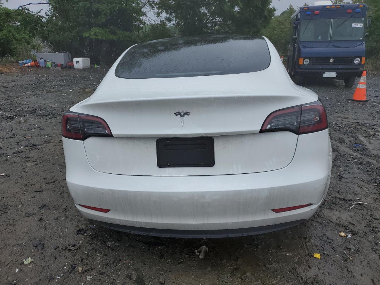 Photo 5 VIN: 5YJ3E1EA5PF609845 - TESLA MODEL 3 