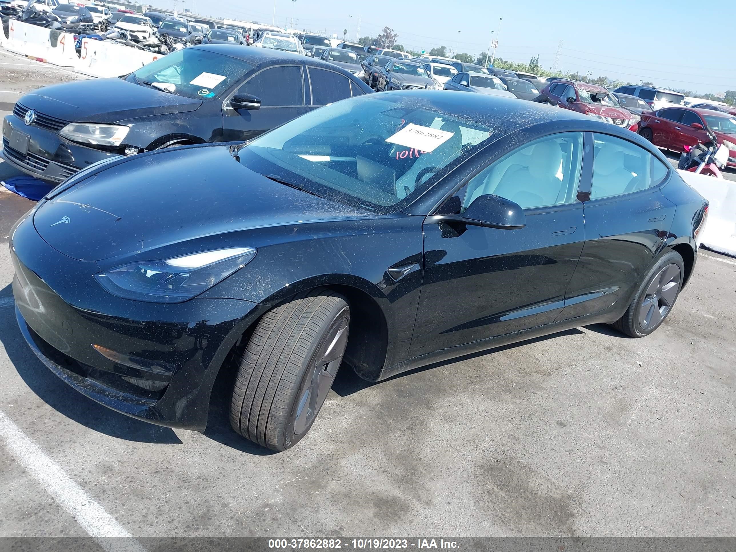 Photo 1 VIN: 5YJ3E1EA5PF619582 - TESLA MODEL 3 