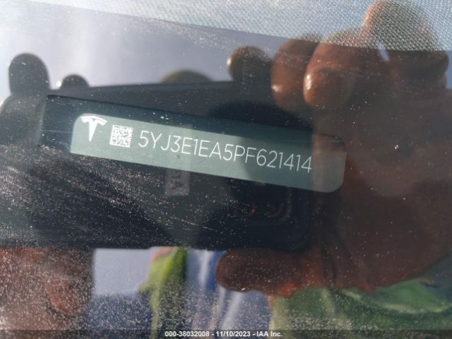 Photo 8 VIN: 5YJ3E1EA5PF621414 - TESLA MODEL 3 