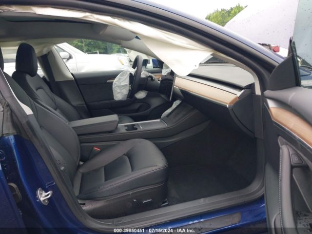 Photo 4 VIN: 5YJ3E1EA5PF639315 - TESLA MODEL 3 