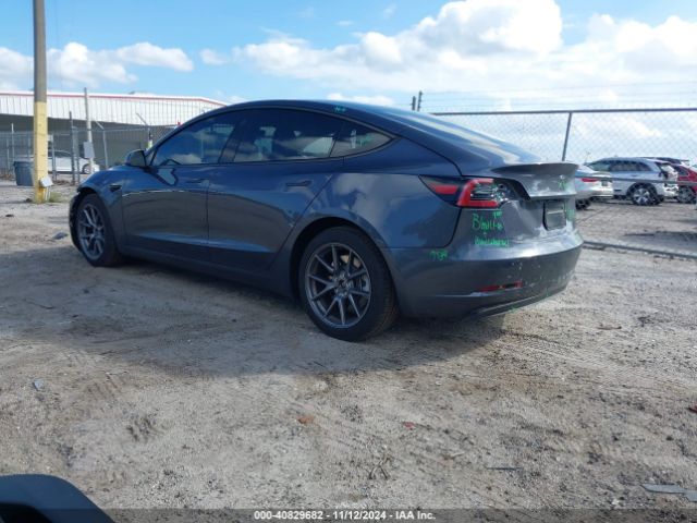 Photo 2 VIN: 5YJ3E1EA5PF648404 - TESLA MODEL 3 