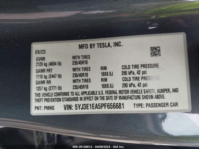 Photo 8 VIN: 5YJ3E1EA5PF656681 - TESLA MODEL 3 