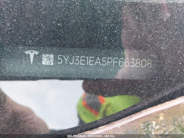 Photo 8 VIN: 5YJ3E1EA5PF663808 - TESLA MODEL 3 