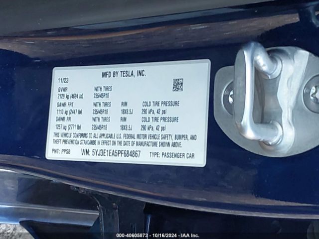 Photo 8 VIN: 5YJ3E1EA5PF684867 - TESLA MODEL 3 