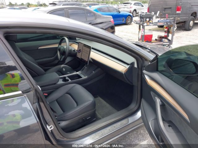 Photo 4 VIN: 5YJ3E1EA5PF702476 - TESLA MODEL 3 