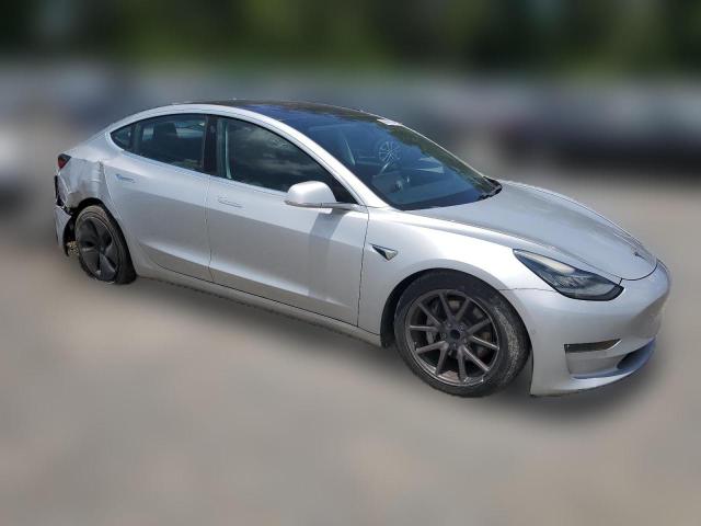 Photo 3 VIN: 5YJ3E1EA6JF008760 - TESLA MODEL 3 