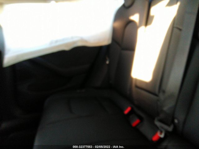 Photo 7 VIN: 5YJ3E1EA6JF011528 - TESLA MODEL 3 