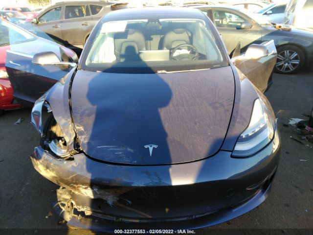 Photo 9 VIN: 5YJ3E1EA6JF011528 - TESLA MODEL 3 