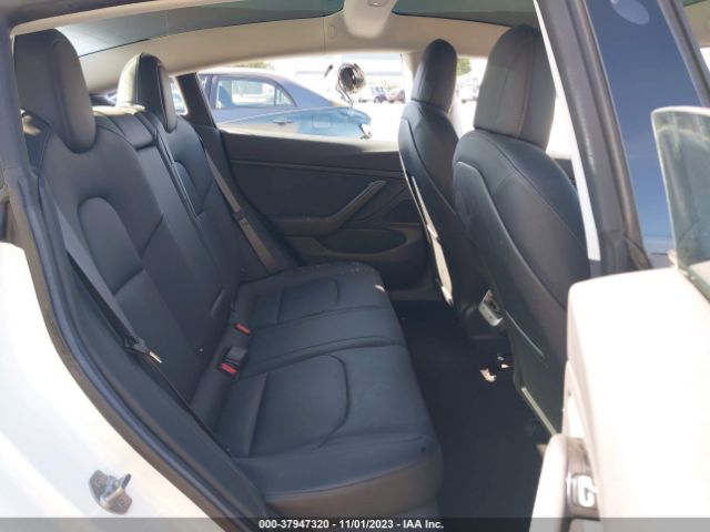 Photo 7 VIN: 5YJ3E1EA6JF011867 - TESLA MODEL 3 