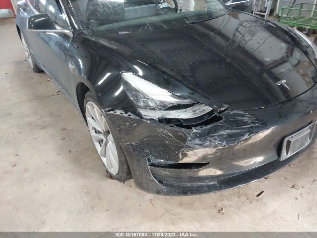 Photo 5 VIN: 5YJ3E1EA6JF028409 - TESLA MODEL 3 