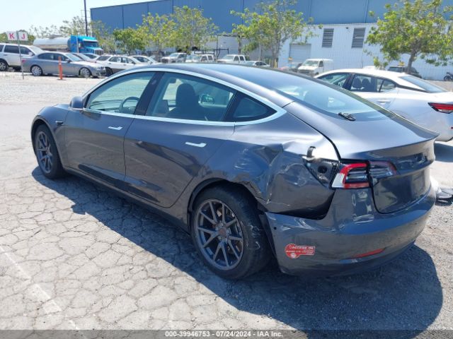 Photo 2 VIN: 5YJ3E1EA6JF038549 - TESLA MODEL 3 