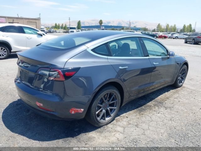 Photo 3 VIN: 5YJ3E1EA6JF038549 - TESLA MODEL 3 