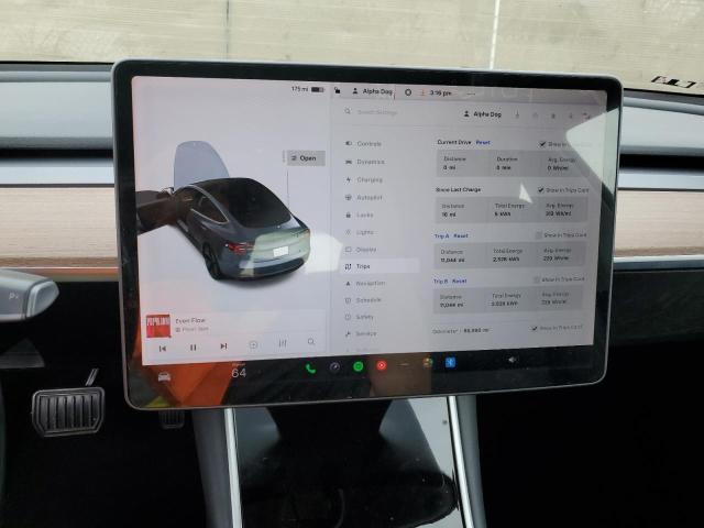 Photo 8 VIN: 5YJ3E1EA6JF050958 - TESLA MODEL 3 