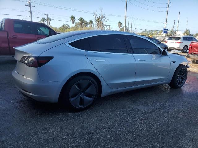 Photo 2 VIN: 5YJ3E1EA6JF052189 - TESLA MODEL 3 