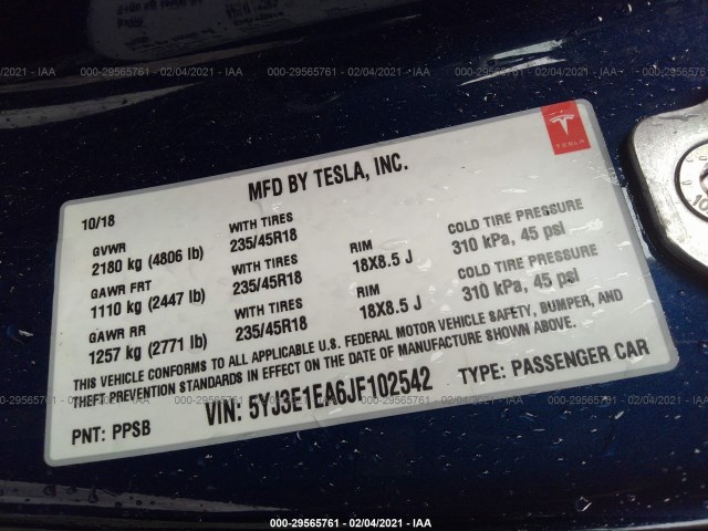 Photo 8 VIN: 5YJ3E1EA6JF102542 - TESLA MODEL 3 