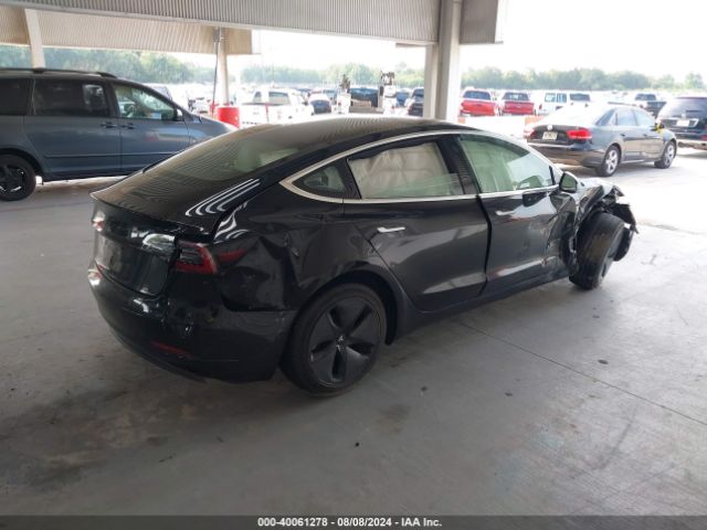 Photo 3 VIN: 5YJ3E1EA6JF155189 - TESLA MODEL 3 