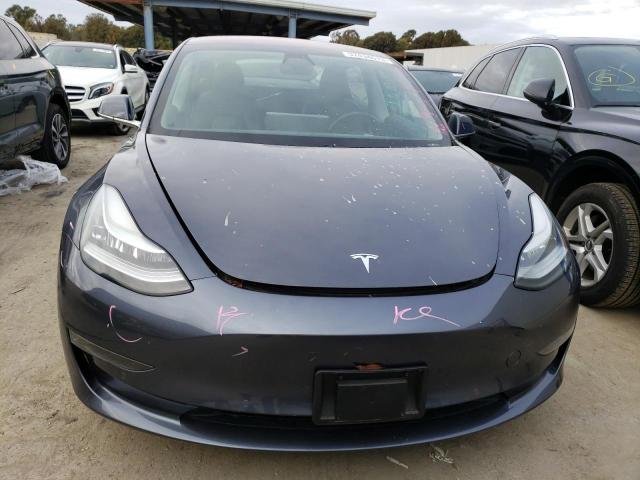 Photo 4 VIN: 5YJ3E1EA6JF157928 - TESLA MODEL 3 