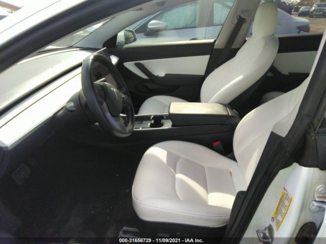 Photo 4 VIN: 5YJ3E1EA6JF168833 - TESLA MODEL 3 