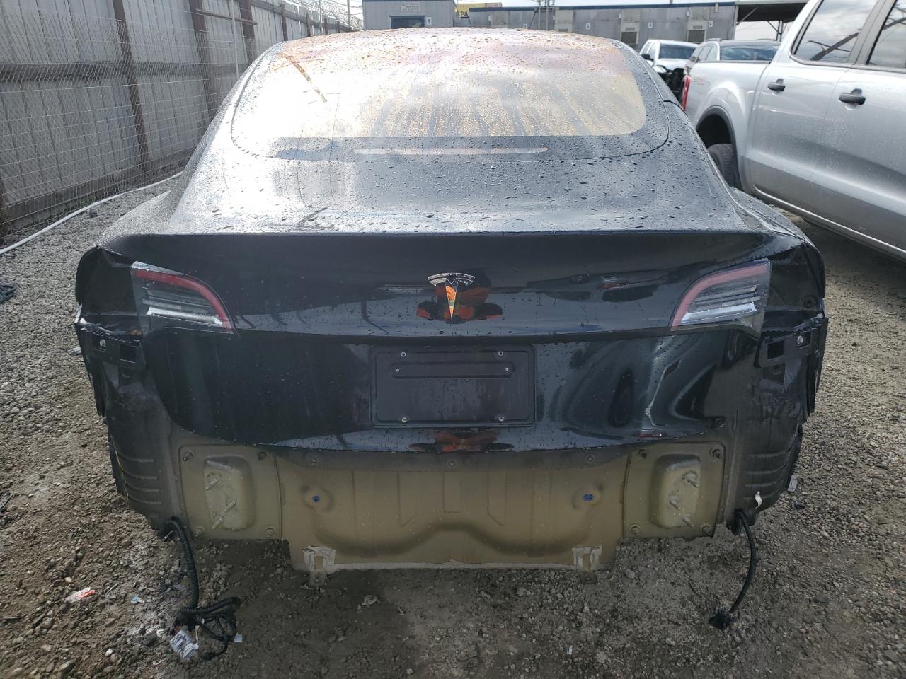 Photo 5 VIN: 5YJ3E1EA6KF306047 - TESLA MODEL 3 