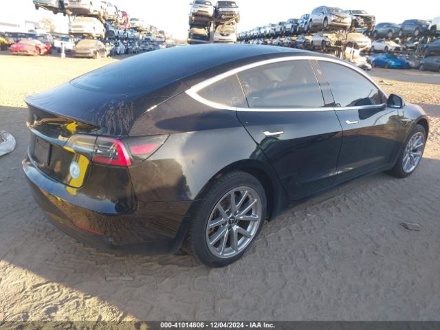 Photo 3 VIN: 5YJ3E1EA6KF323561 - TESLA MODEL 3 