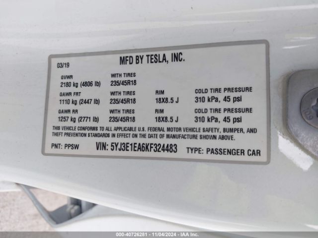 Photo 8 VIN: 5YJ3E1EA6KF324483 - TESLA MODEL 3 