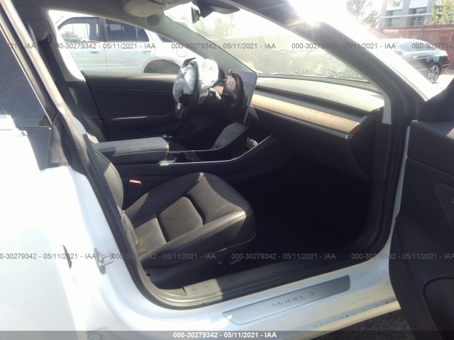 Photo 4 VIN: 5YJ3E1EA6KF325133 - TESLA MODEL 3 