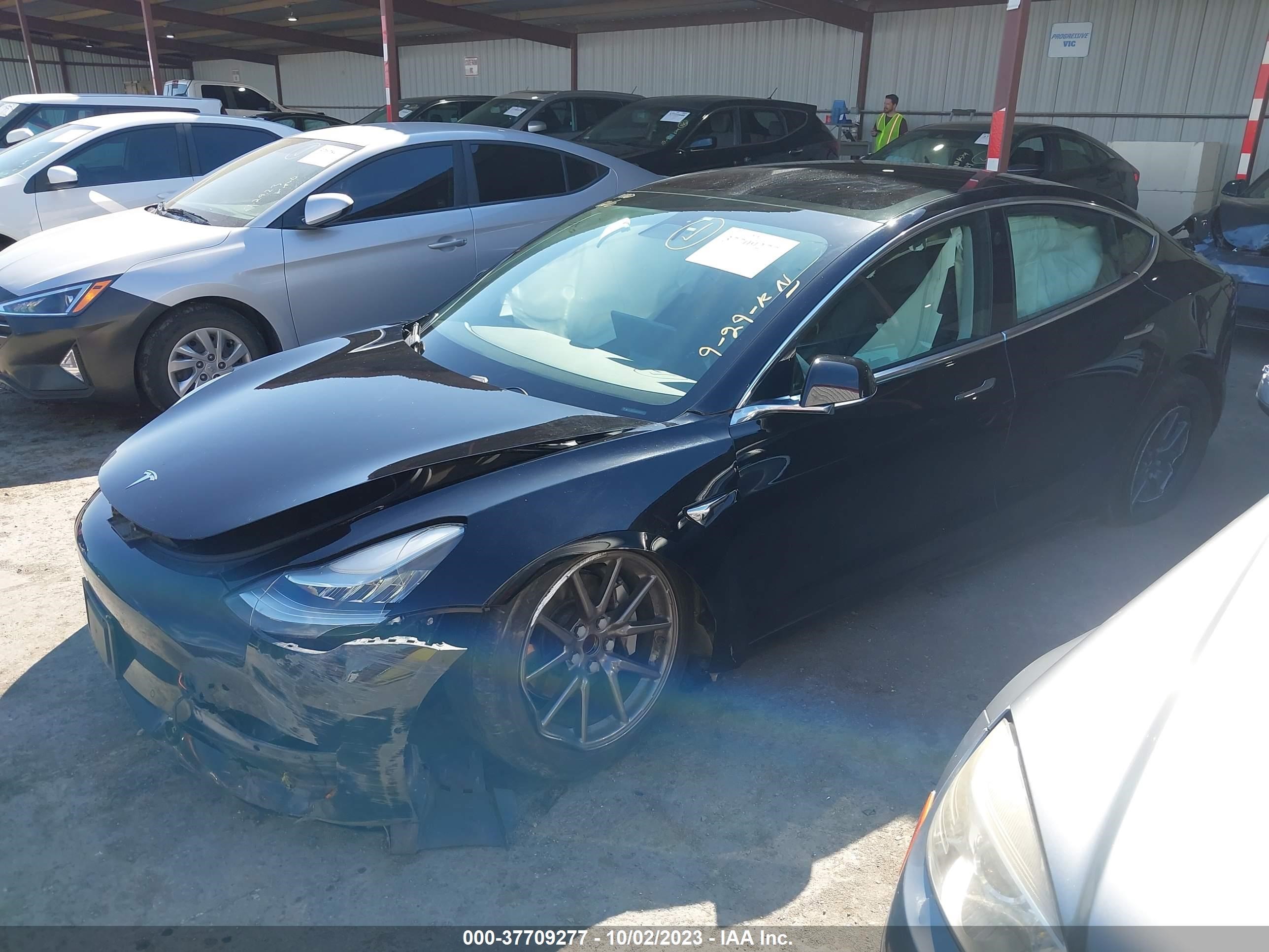 Photo 1 VIN: 5YJ3E1EA6KF361677 - TESLA MODEL 3 