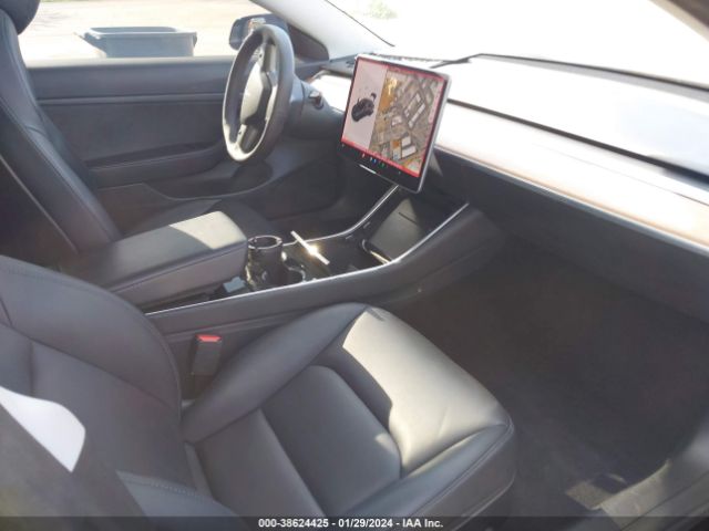 Photo 4 VIN: 5YJ3E1EA6LF630102 - TESLA MODEL 3 