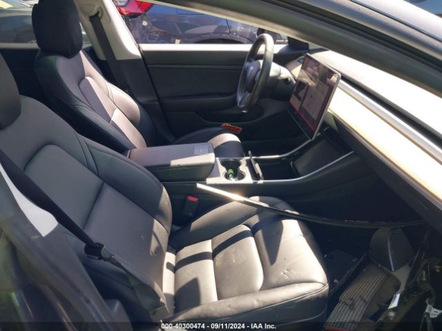 Photo 4 VIN: 5YJ3E1EA6LF739451 - TESLA MODEL 3 