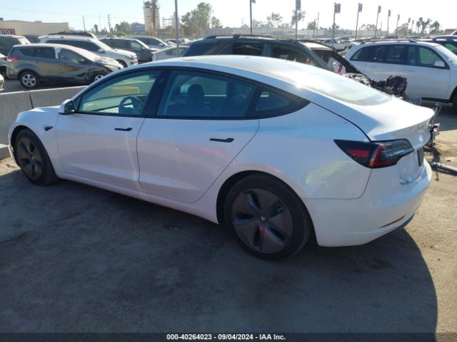 Photo 2 VIN: 5YJ3E1EA6MF076061 - TESLA MODEL 3 