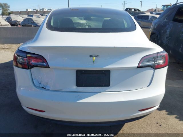 Photo 5 VIN: 5YJ3E1EA6MF076061 - TESLA MODEL 3 