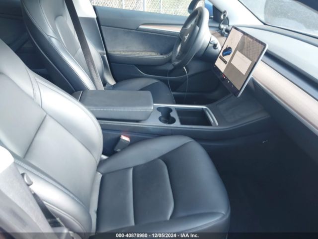 Photo 4 VIN: 5YJ3E1EA6MF992111 - TESLA MODEL 3 