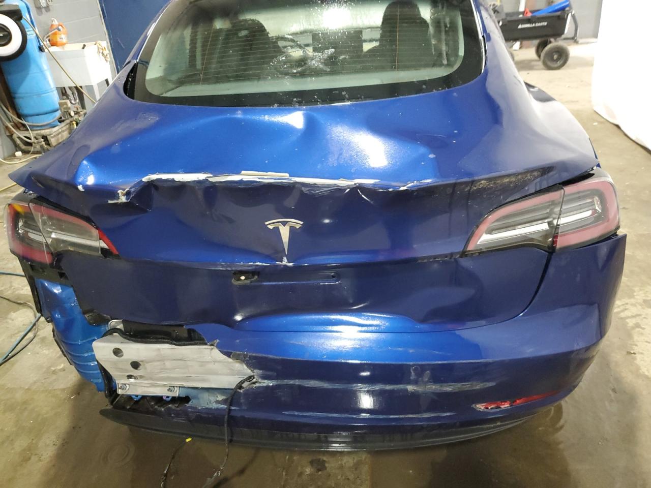 Photo 15 VIN: 5YJ3E1EA6NF190868 - TESLA MODEL 3 