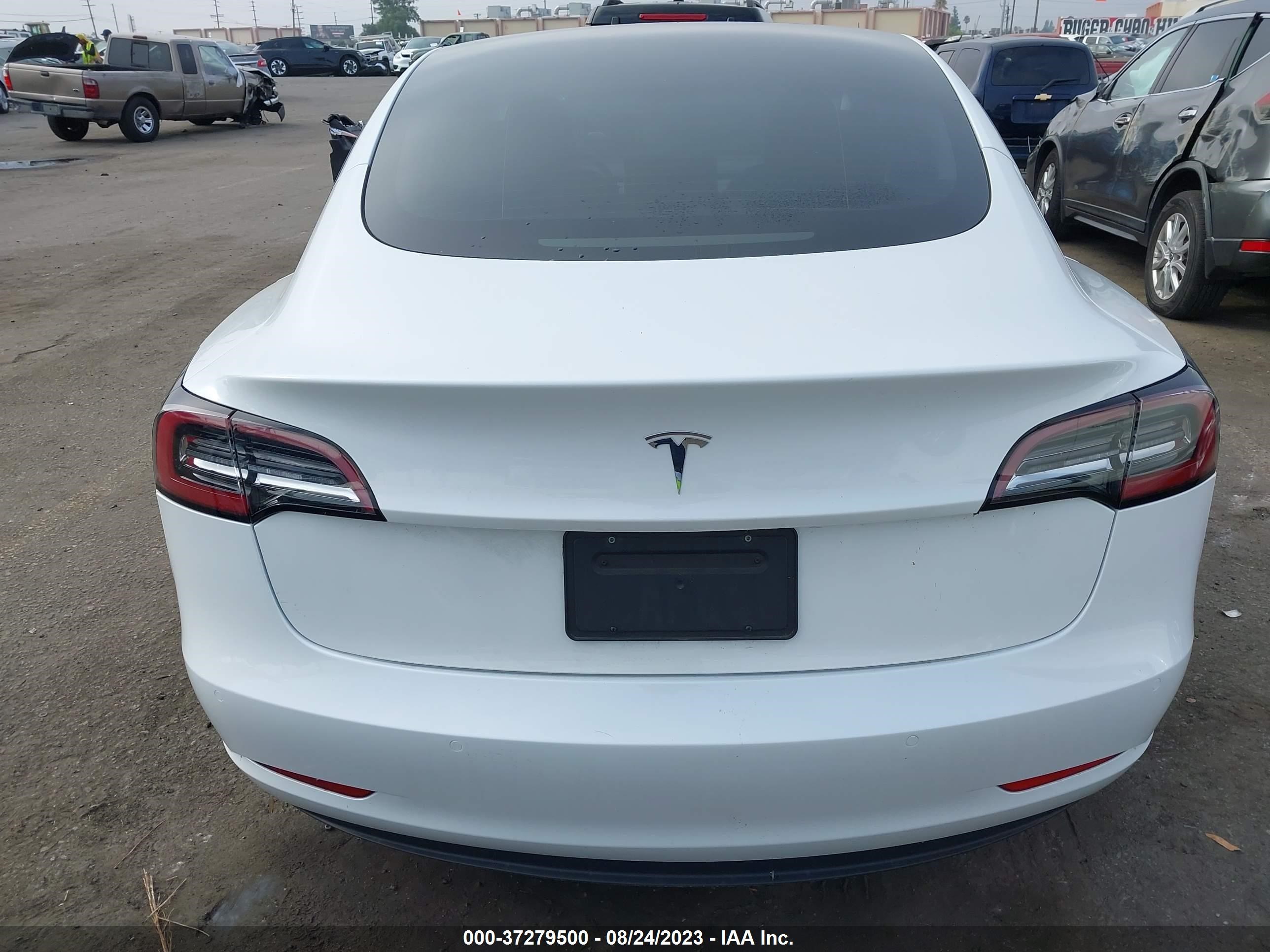 Photo 13 VIN: 5YJ3E1EA6NF297550 - TESLA MODEL 3 