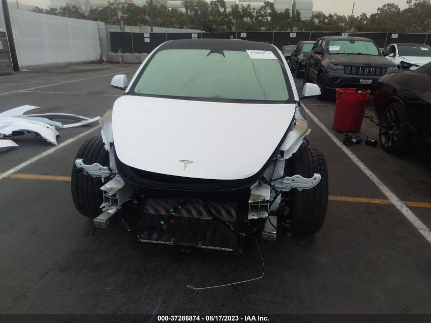 Photo 5 VIN: 5YJ3E1EA6NF311172 - TESLA MODEL 3 