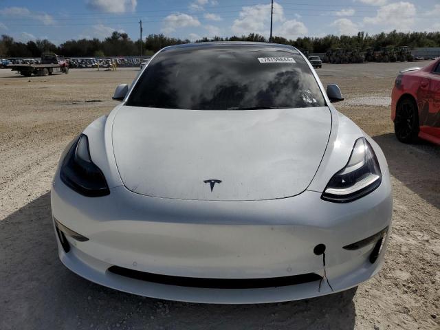 Photo 4 VIN: 5YJ3E1EA6NF319191 - TESLA MODEL 3 