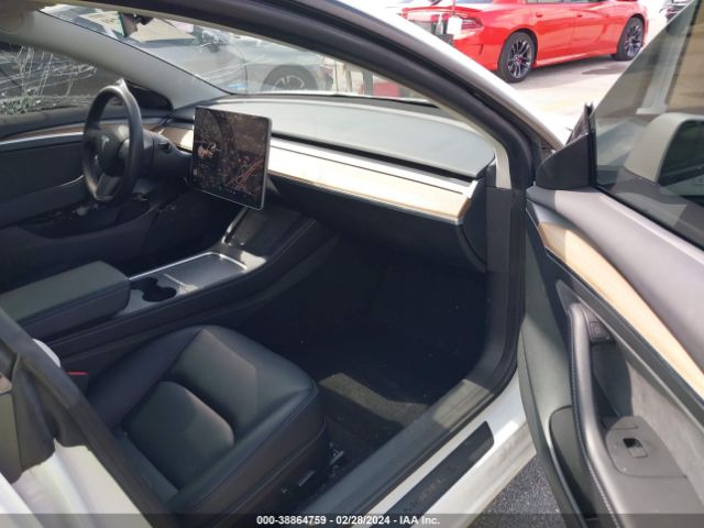 Photo 4 VIN: 5YJ3E1EA6NF344754 - TESLA MODEL 3 