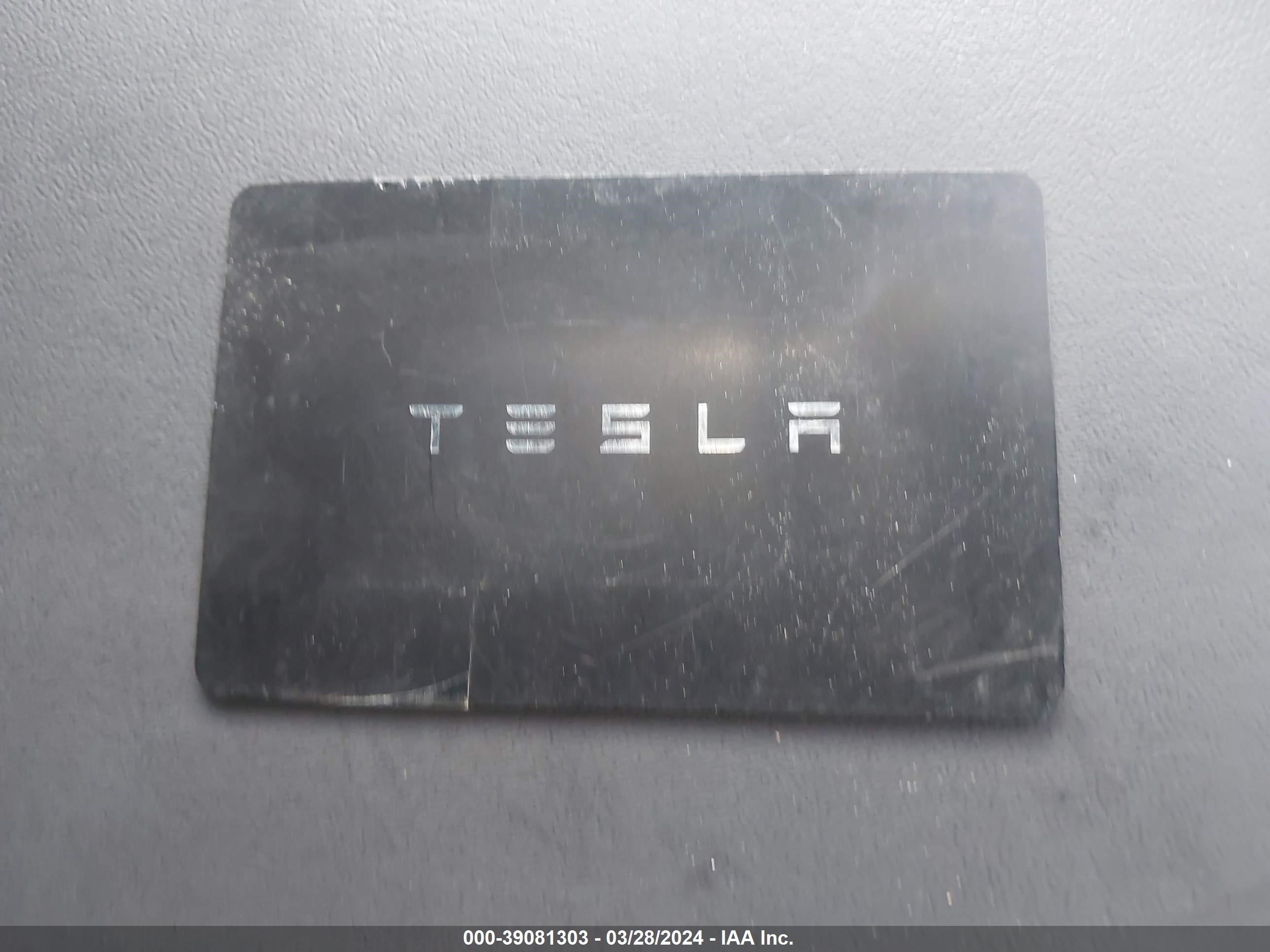 Photo 10 VIN: 5YJ3E1EA6NF375969 - TESLA MODEL 3 