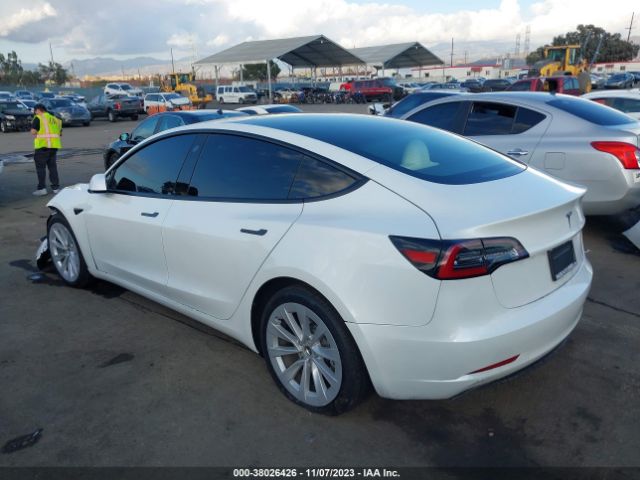 Photo 2 VIN: 5YJ3E1EA6PF395948 - TESLA MODEL 3 